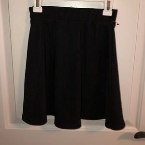 XS/S Black Skirt